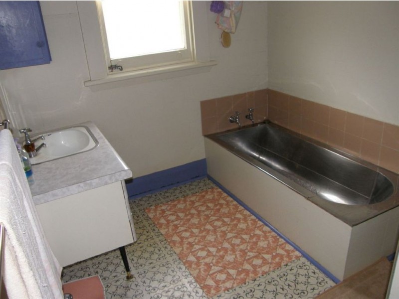 50 Ellenor Street, Scottsdale TAS 7260