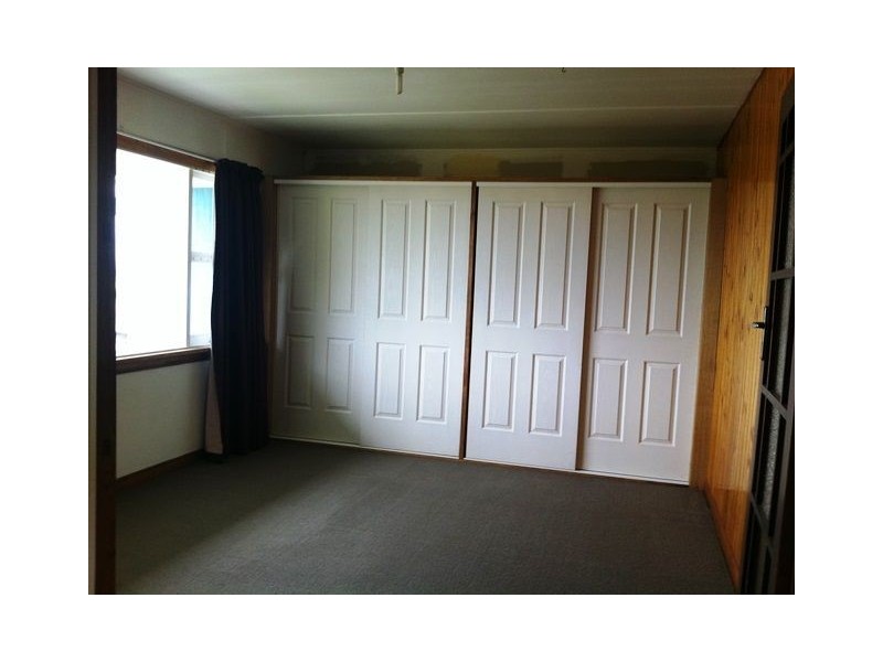 14 Main Street, Bridport TAS 7262