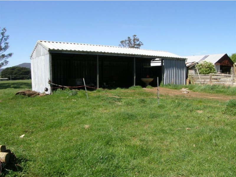 33152 Tasman Highway, Legerwood TAS 7263