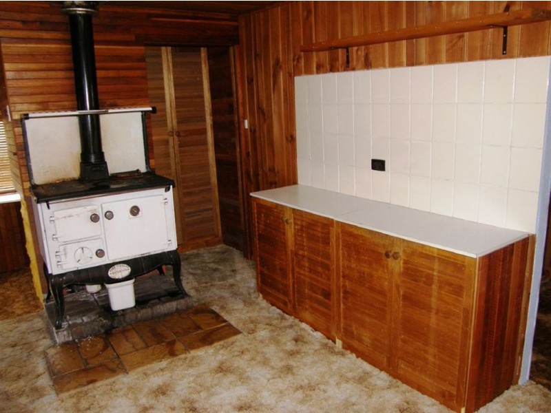 3-5 Church Street, Derby TAS 7264