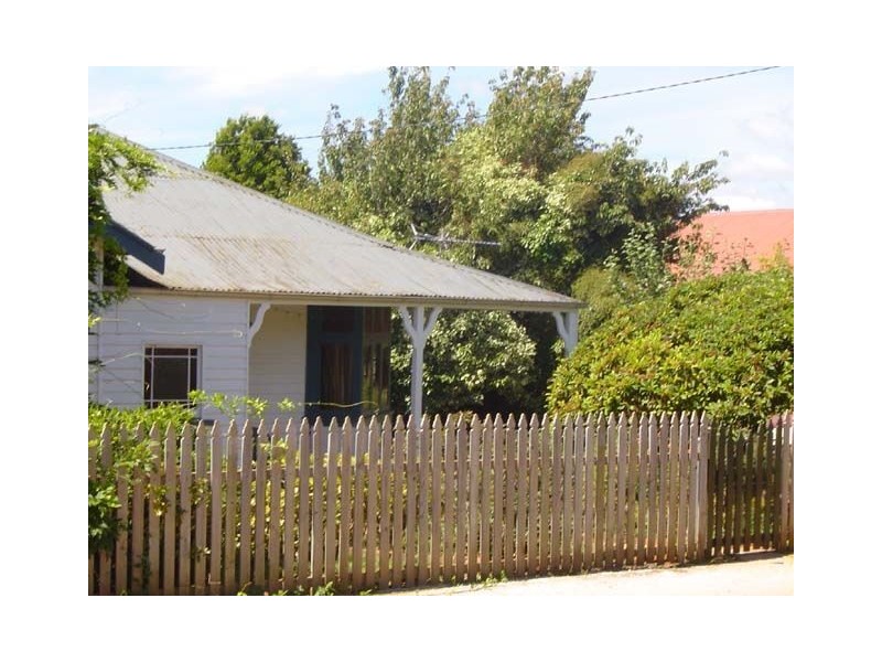 10 Ethel St, Scottsdale TAS 7260