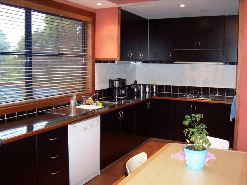 10 Ethel St, Scottsdale TAS 7260