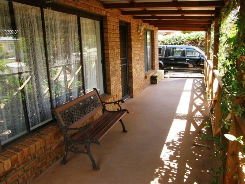 39 Ellenor Street, Scottsdale TAS 7260