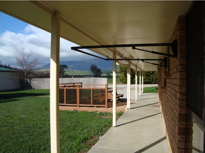 123 South Springfield Rd, Scottsdale TAS 7260