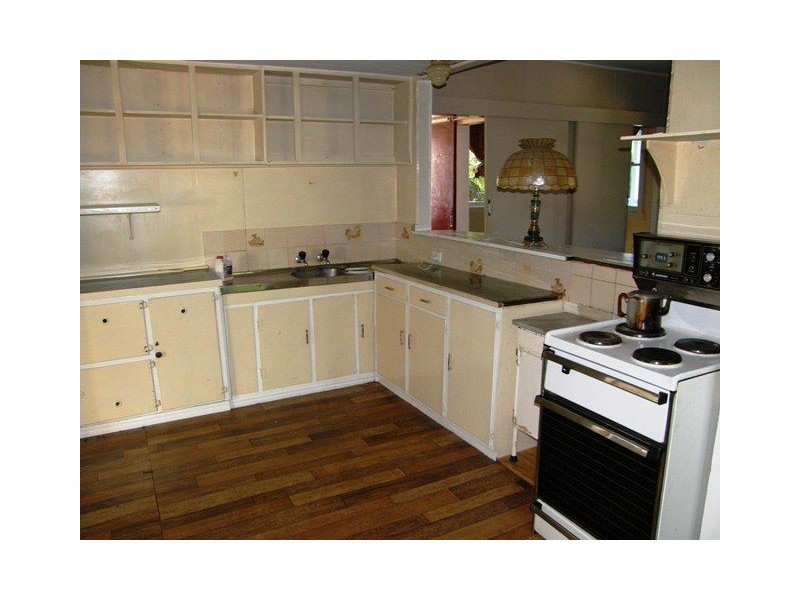 56 Main St, Derby TAS 7264