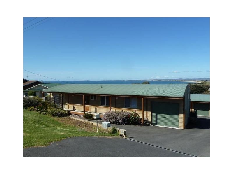 1/23 Emma St, Bridport TAS 7262