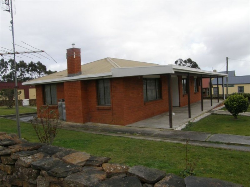 33 Chaffey St, Gladstone TAS 7264
