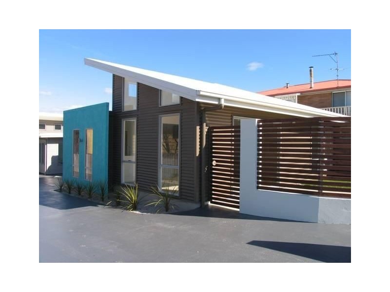 1/3 Murray St, Bridport TAS 7262