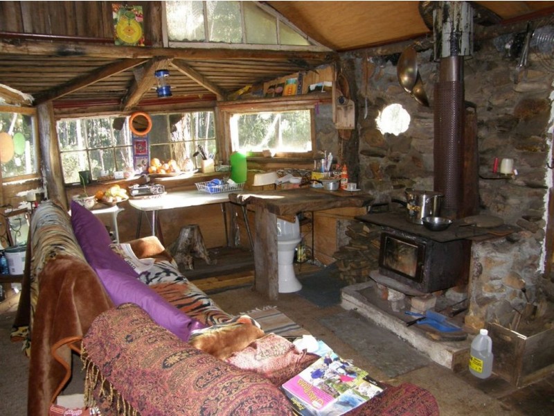 - Mutual Road, Derby TAS 7264