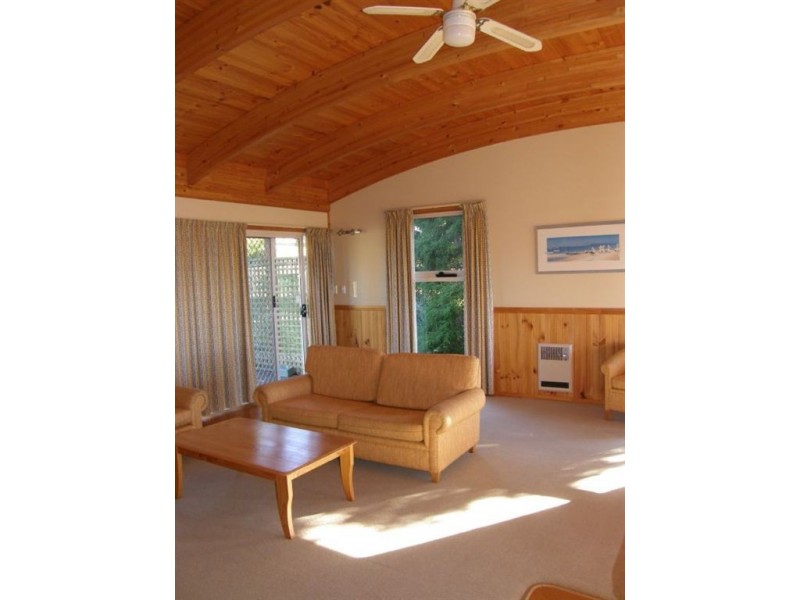 Villa 6/35 Main Street, Bridport TAS 7262