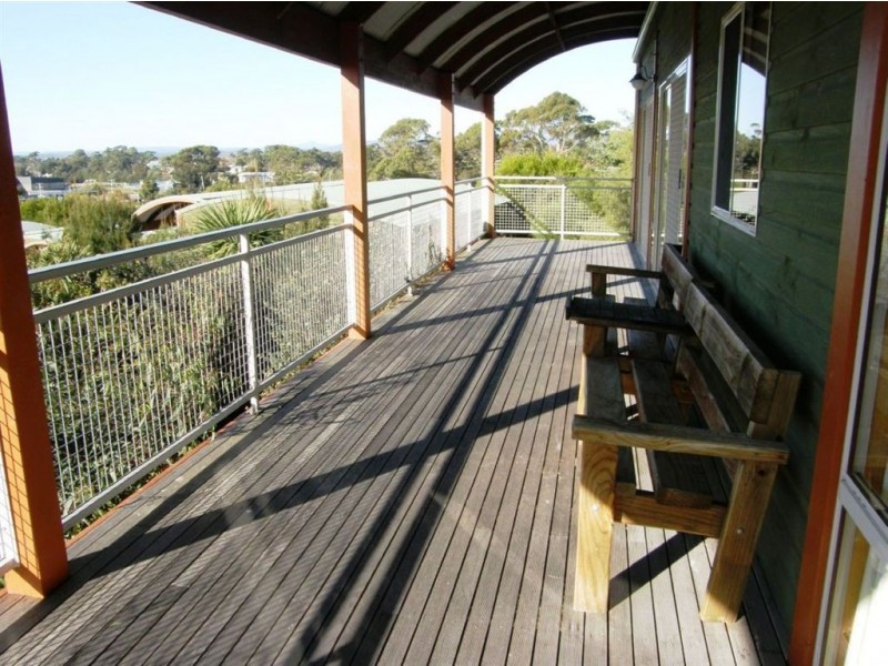 Villa 6/35 Main Street, Bridport TAS 7262