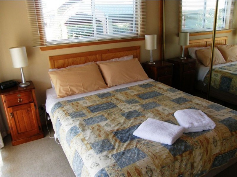 Villa 12/35 Main Street, Bridport TAS 7262