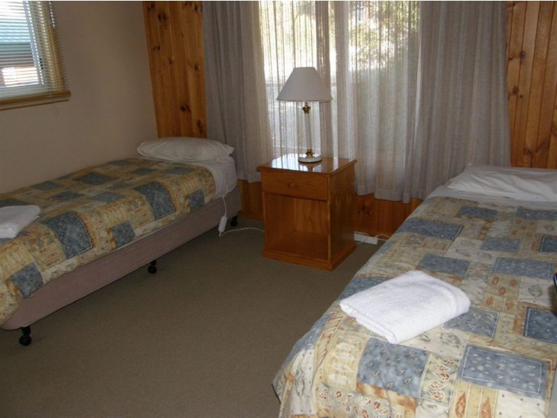 Villa 12/35 Main Street, Bridport TAS 7262