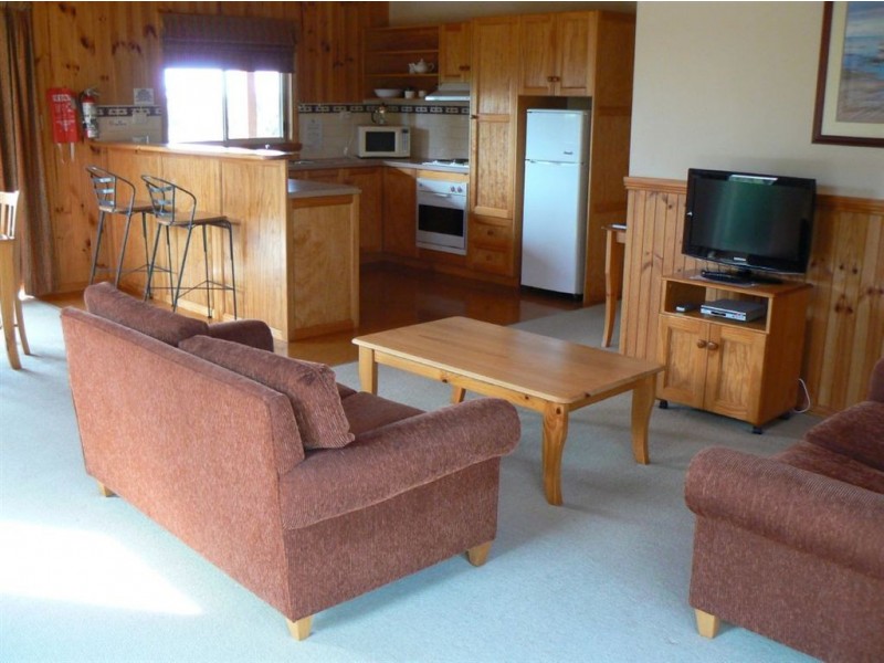 Villa 14/35 Main Street, Bridport TAS 7262