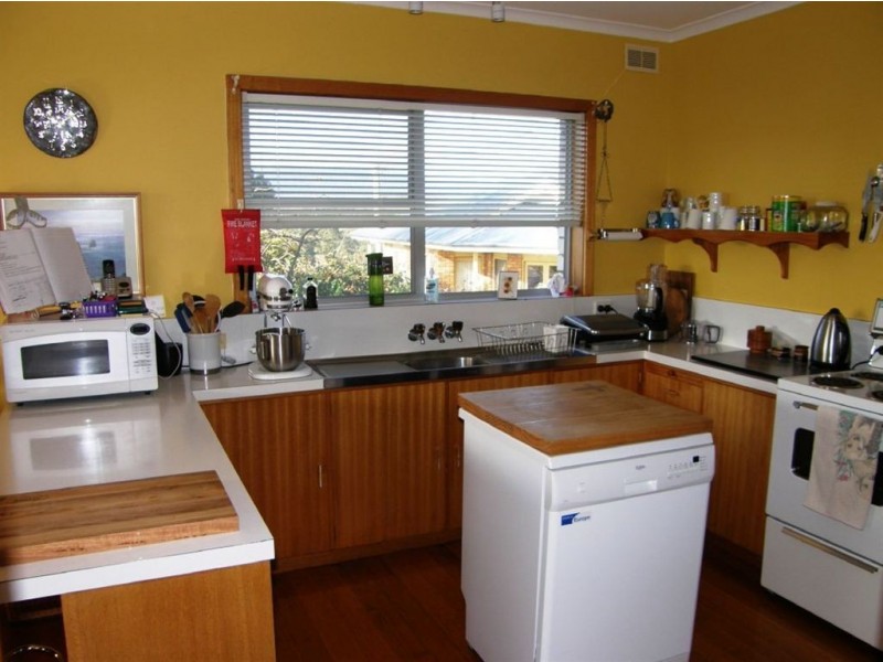 17 McLennan Street, Scottsdale TAS 7260