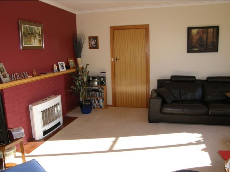 17 McLennan Street, Scottsdale TAS 7260