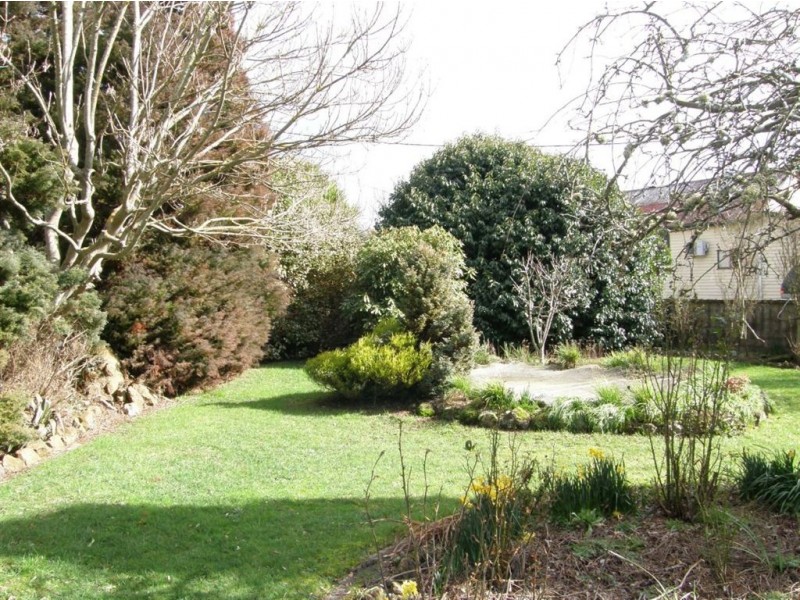 2 Diprose Street, Legerwood TAS 7263