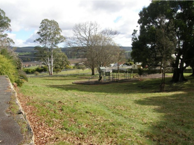 32 Albert Street, Branxholm TAS 7261