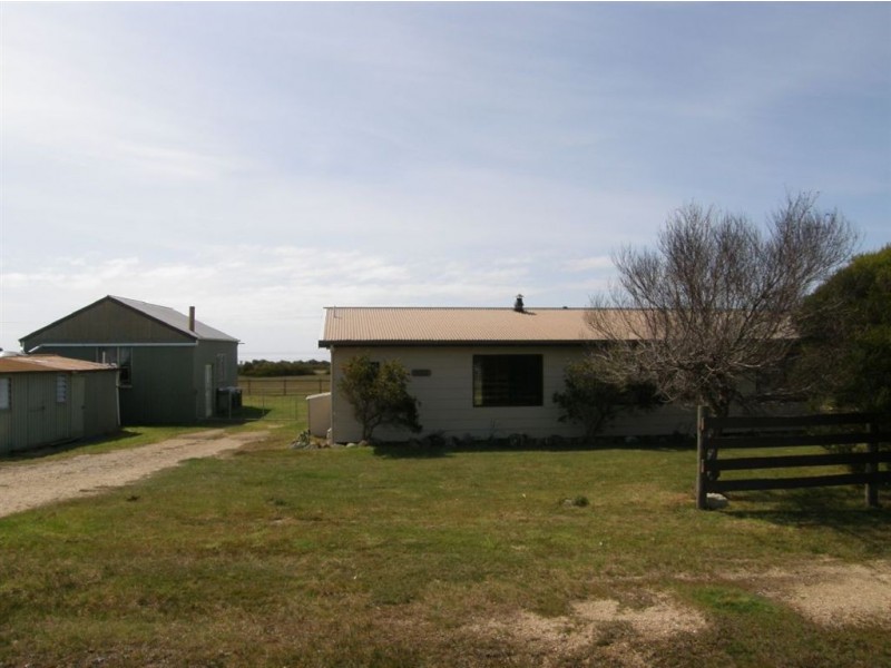 13 Carins Close, Tomahawk TAS 7262