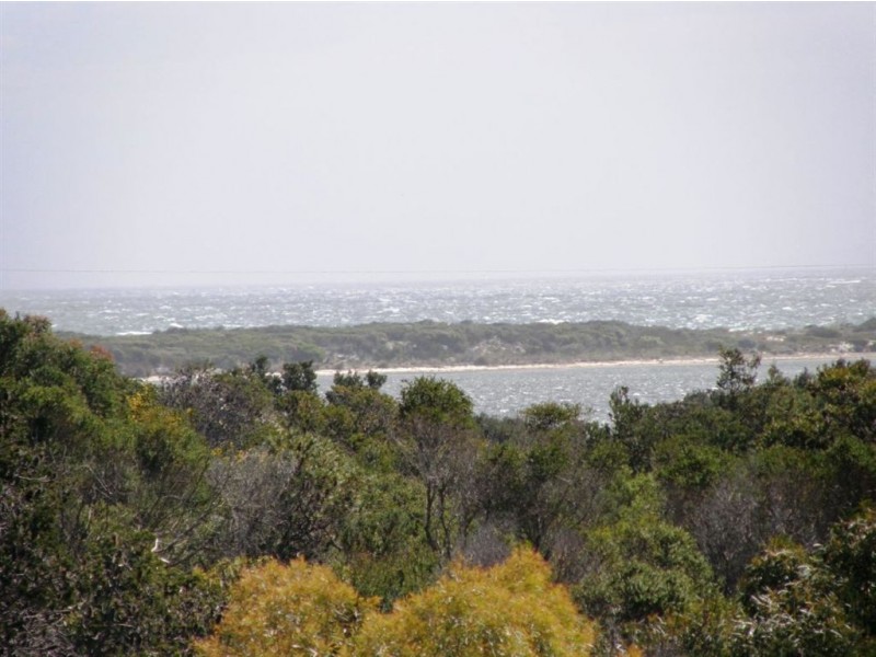 14 Swan Street, Musselroe Bay TAS 7264