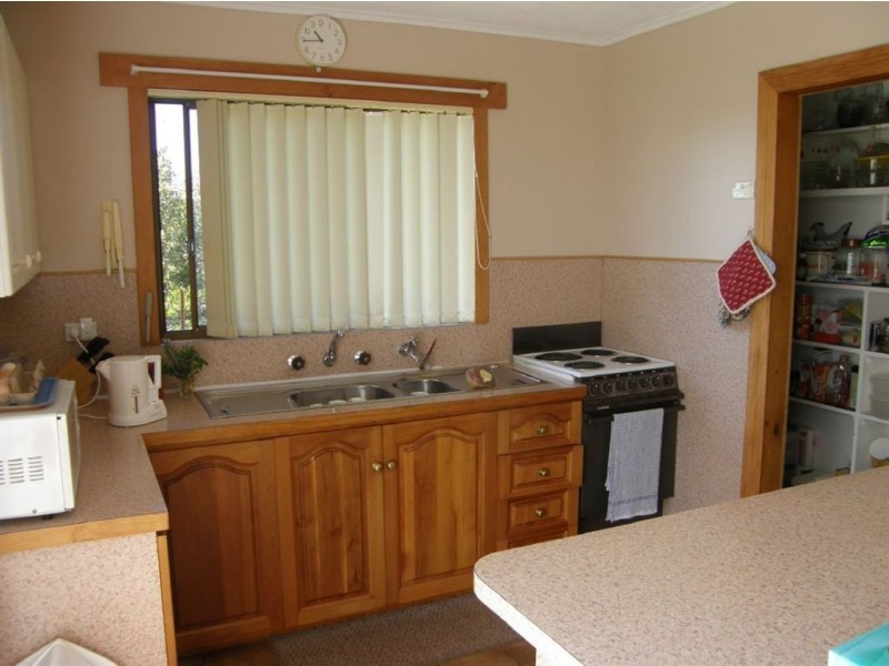 14 Swan Street, Musselroe Bay TAS 7264