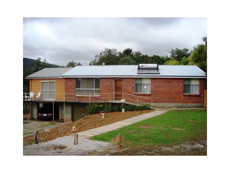 52 Scott St, Branxholm TAS 7261