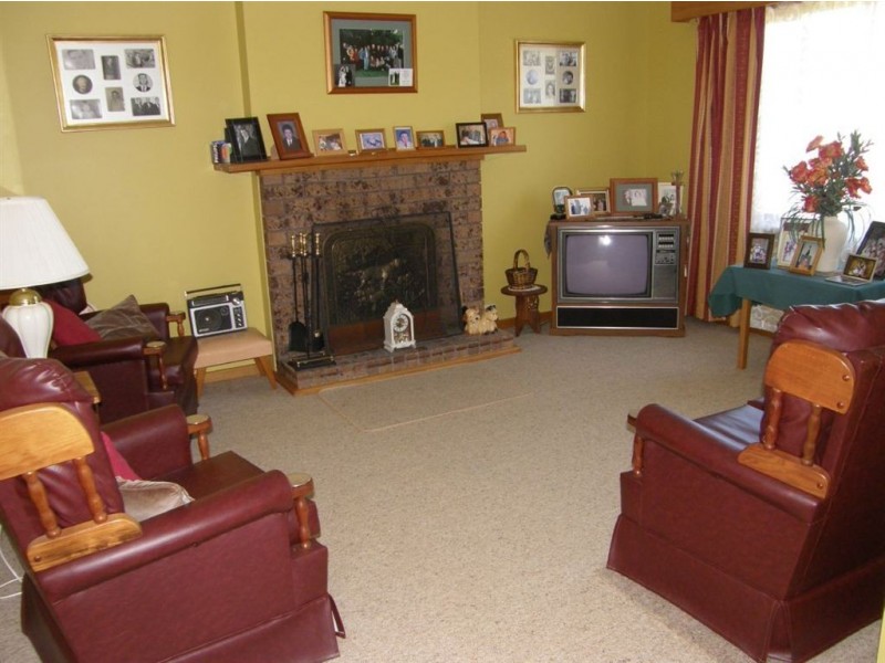 27 Ellenor Street, Scottsdale TAS 7260