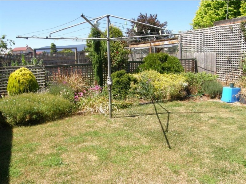 27 Ellenor Street, Scottsdale TAS 7260