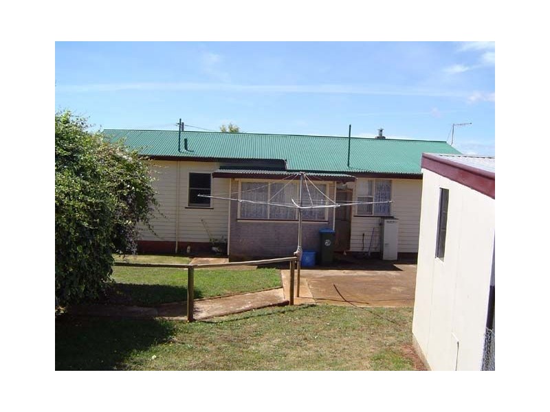 21 Button St, Scottsdale TAS 7260