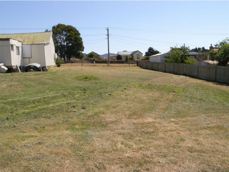 14 Chaffey Street, Gladstone TAS 7264