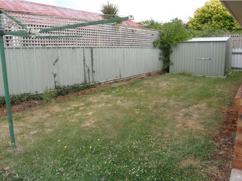 2/25 Ellenor Street, Scottsdale TAS 7260