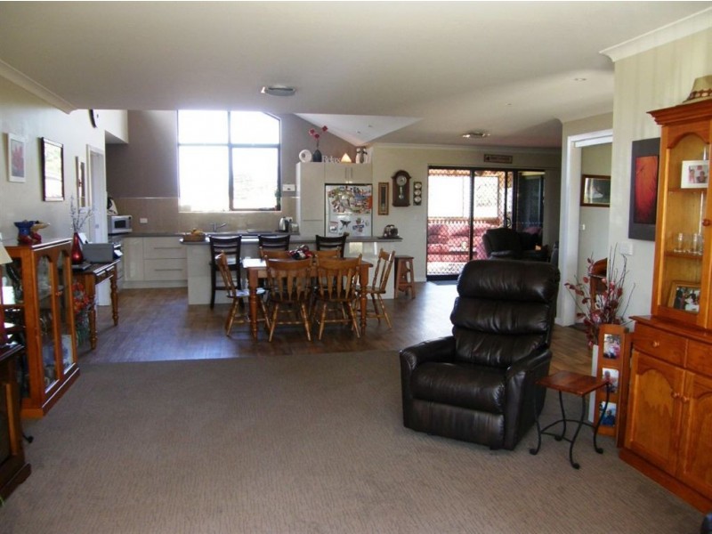 8 Barclay Drive, Scottsdale TAS 7260