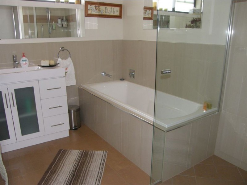 8 Barclay Drive, Scottsdale TAS 7260