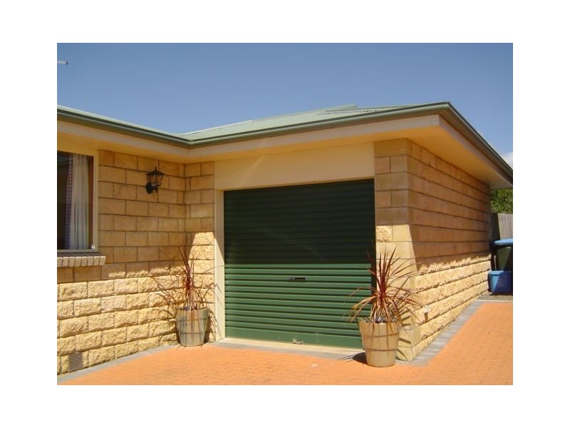 3/4 Scott St, Scottsdale TAS 7260