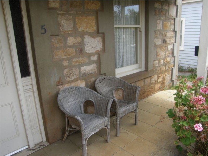 3-5 Charles Street, Scottsdale TAS 7260