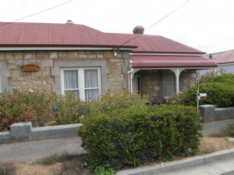 3-5 Charles Street, Scottsdale TAS 7260