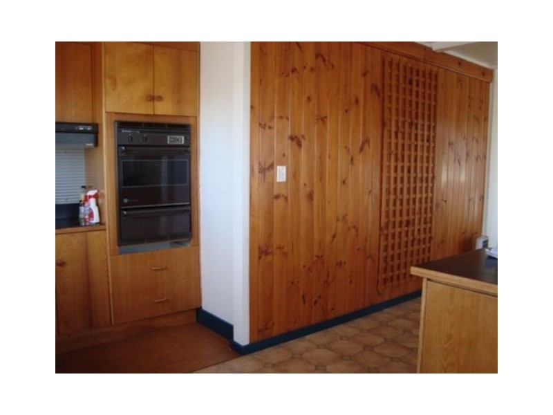 24 Ellenor St, Scottsdale TAS 7260