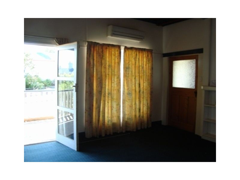 24 Ellenor St, Scottsdale TAS 7260