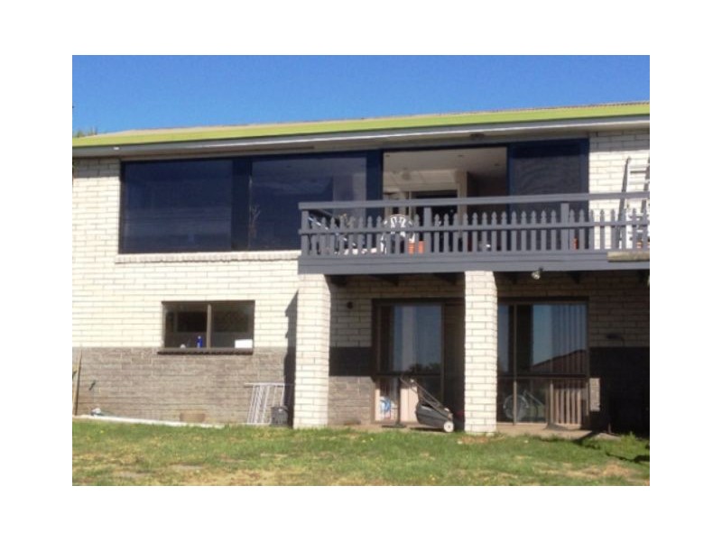 36 Walter St, Bridport TAS 7262