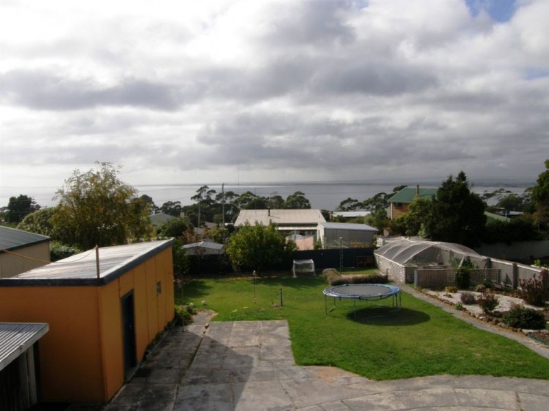 42 Richard St, Bridport TAS 7262