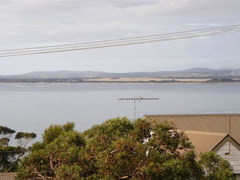 25 Richard Street, Bridport TAS 7262