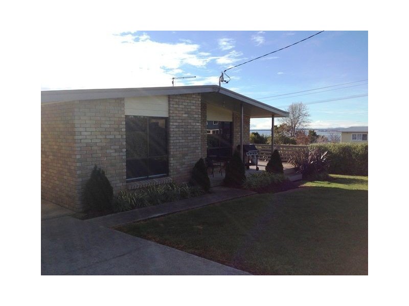 2 Thomas Street, Bridport TAS 7262