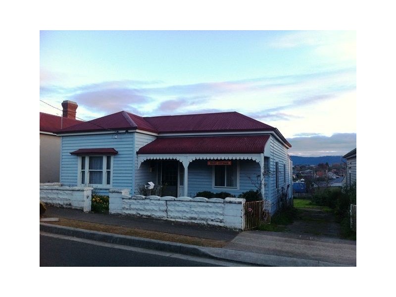 7 Charles St, Scottsdale TAS 7260