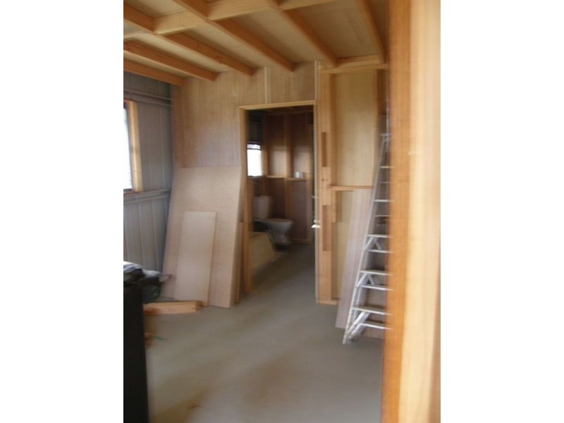 - Groves Street, Gladstone TAS 7264