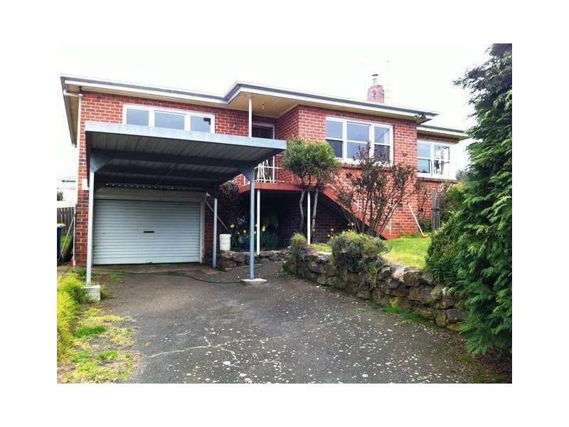 10 Smith St, Scottsdale TAS 7260