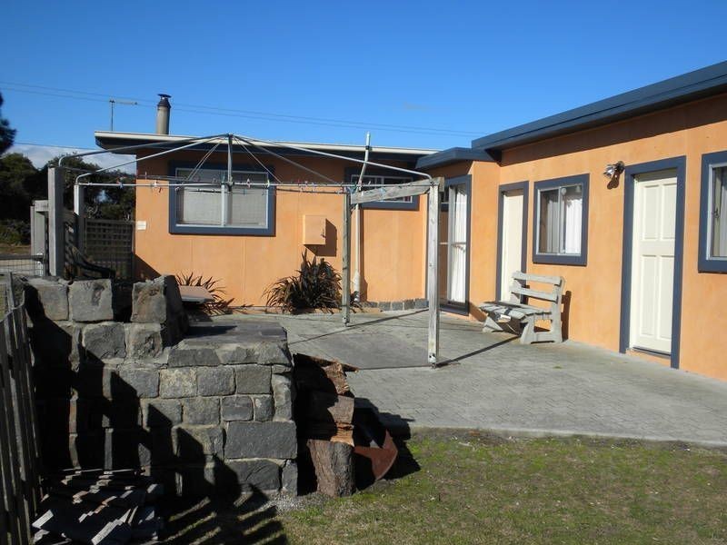 2 Tomahawk Rd, Tomahawk TAS 7262