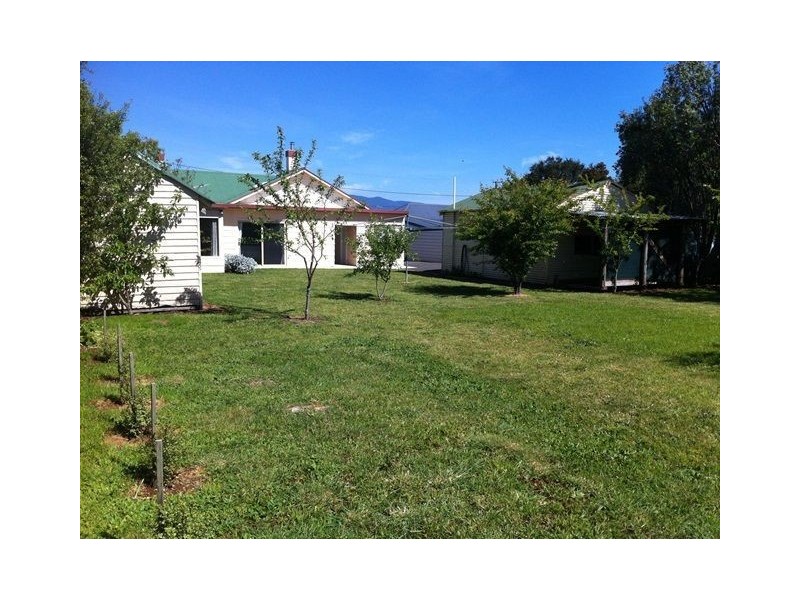 48 Arthur St, Scottsdale TAS 7260