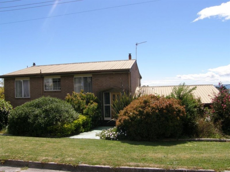 8 Henry Street, Bridport TAS 7262