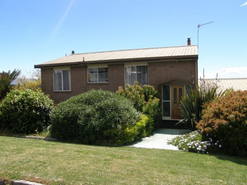 8 Henry Street, Bridport TAS 7262