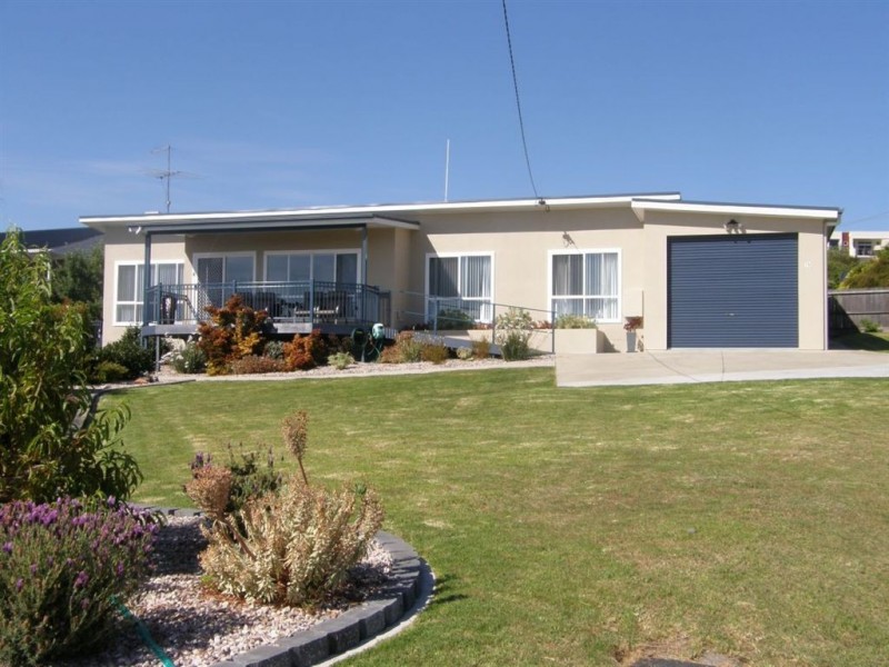 14 Clarke Street, Bridport TAS 7262